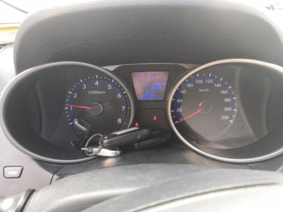 [成都·川A] 二手现代北京现代ix352012款 2.0L 自动两驱精英版GLS