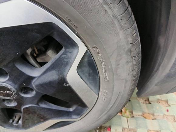 [武汉·鄂A] 二手比亚迪海豚2021款 405km 时尚版