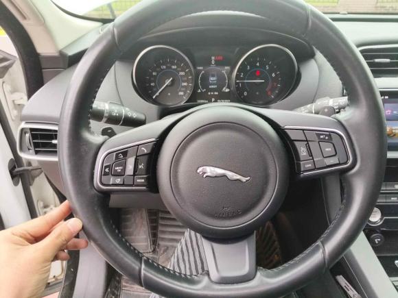 [南京·苏A] 二手捷豹捷豹F-PACE2016款 2.0T 两驱都市尊享版