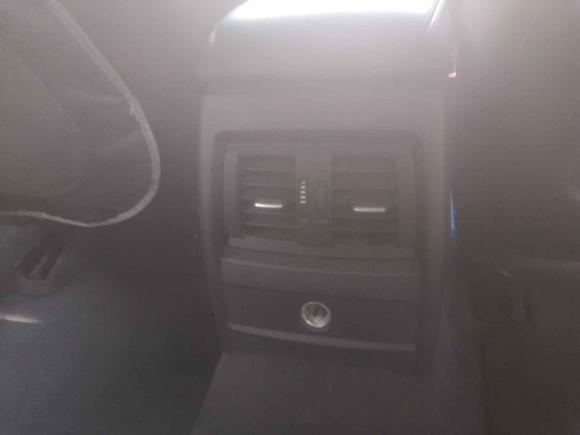 [深圳·辽B] 二手宝马宝马3系2015款 328i xDrive运动设计套装