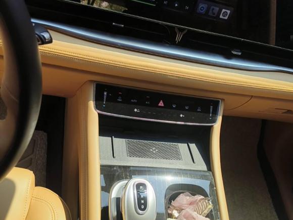 [南昌·赣A] 二手岚图汽车岚图梦想家2024款 PHEV 超长续航尊贵版