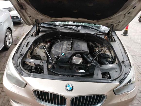 [南京·苏A] 二手宝马宝马5系GT2010款 535i 领先型