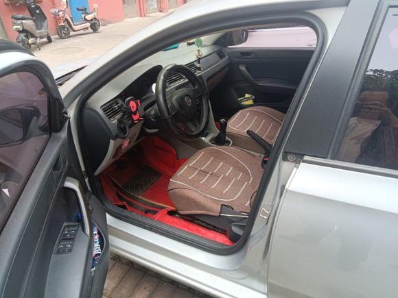 [温州·苏U] 二手斯柯达昕锐2016款 1.4L 手动前行版