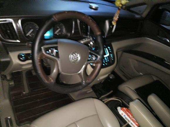 [济南·鲁A] 二手别克别克GL82013款 3.0L XT豪华商务旗舰版