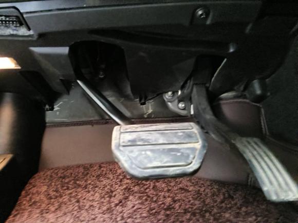 [湖州·浙A] 二手路虎发现2015款 3.0 SDV6 HSE 柴油版