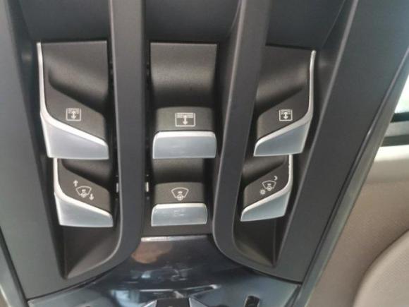 [北京·京Q] 二手DSDS 52014款 1.6T 豪华版THP160