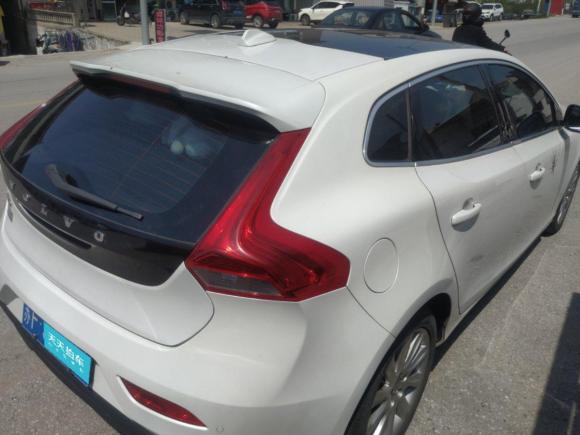 [南通·苏F] 二手沃尔沃沃尔沃V402014款 2.0T 智雅版