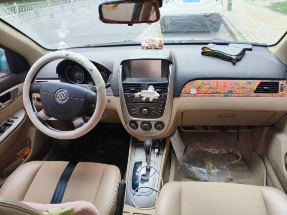 [无锡·苏B] 二手别克凯越2013款 1.5L 自动经典型