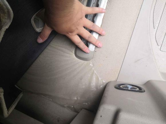 [无锡·苏B] 二手奔驰唯雅诺2010款 2.5L 豪华版