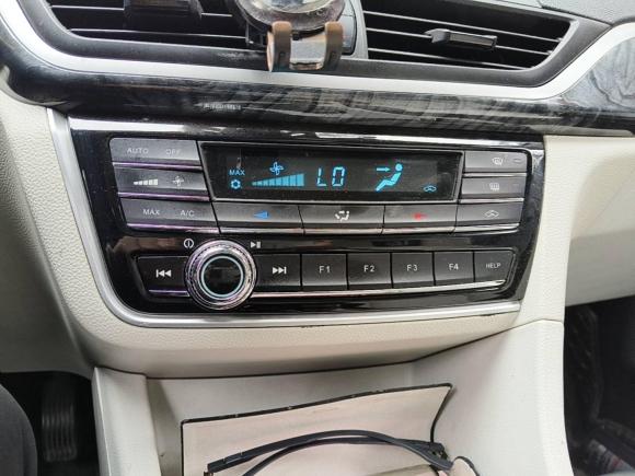 [上海·苏F] 二手东南V5菱致2017款 1.5L 手动新贵型