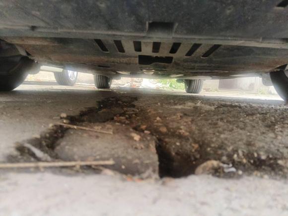 [南昌·贵A] 二手雪铁龙雪铁龙C4L2015款 1.8L 自动尊贵版