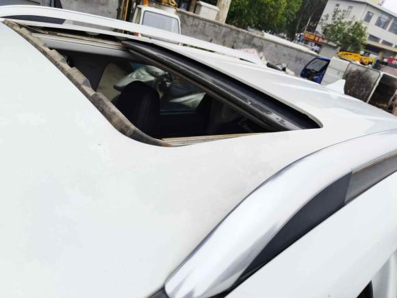 [济南·陕U] 二手名爵锐腾2016款 2.0TGI TST豪华版