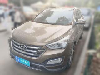 现代胜达2013款 2.0T 自动四驱尊贵型