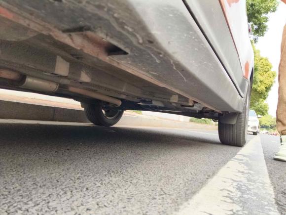 [湖州·浙E] 二手现代北京现代ix252015款 1.6L 自动两驱尊贵型DLX