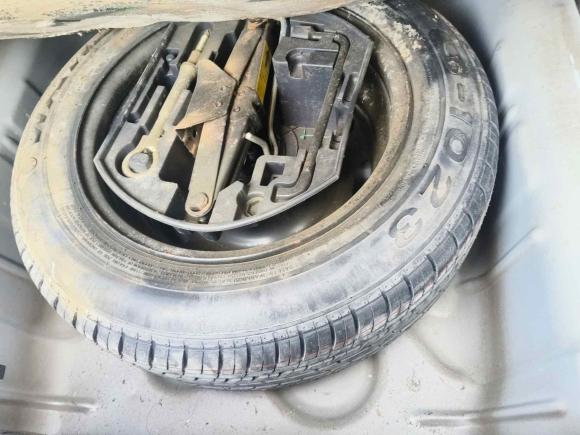 [武汉·鄂A] 二手标致标致3012014款 1.6L 自动舒适版