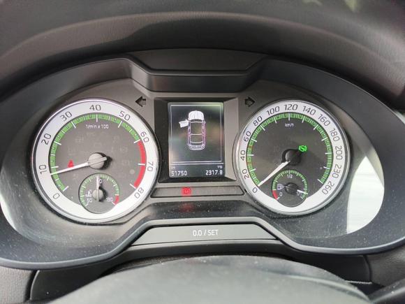 [成都·川A] 二手斯柯达明锐2018款 TSI230 DSG豪华版