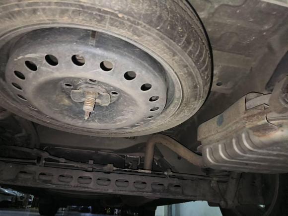 [南昌·赣A] 二手别克别克GL82013款 2.4L CT豪华商务舒适版