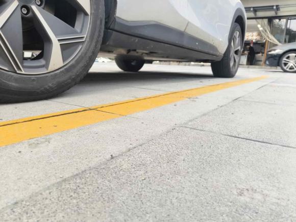 [杭州·浙A] 二手埃安AION V2023款 Plus 70 智领版 三元锂