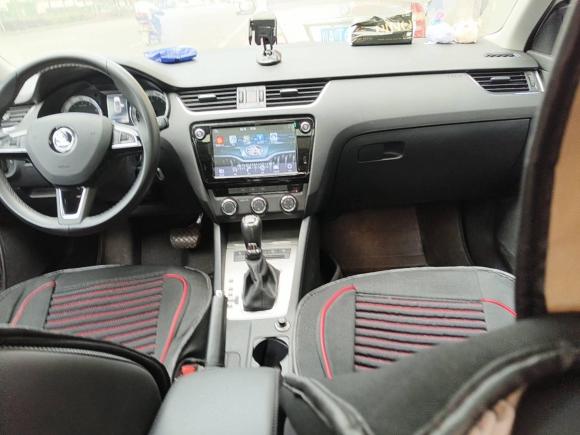 [成都·川A] 二手斯柯达明锐2018款 TSI230 DSG豪华版