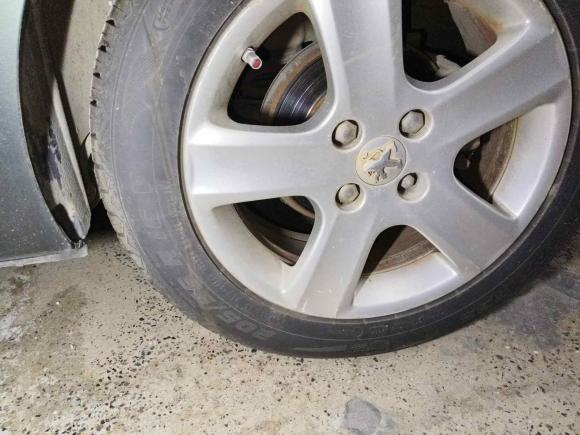 [合肥·沪C] 二手标致标致3072004款 CC 2.0