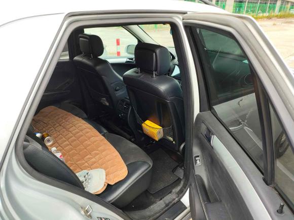 [台州·粤W] 二手奔驰奔驰M级2006款 ML 350 运动型