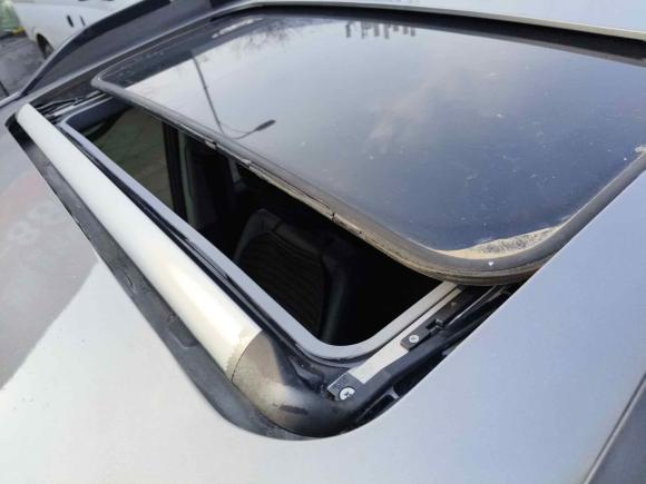 [青岛·鲁B] 二手起亚狮跑2013款 2.0L 自动两驱版GLS