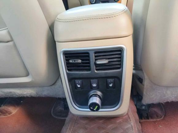 [成都·川A] 二手克莱斯勒克莱斯勒300C2013款 3.6L 尊适版