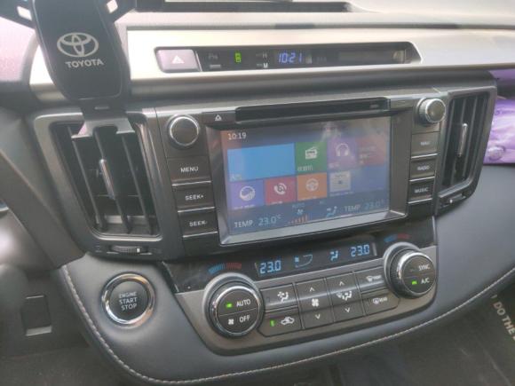 [西安·陕A] 二手丰田RAV4荣放2015款 2.0L CVT四驱新锐版