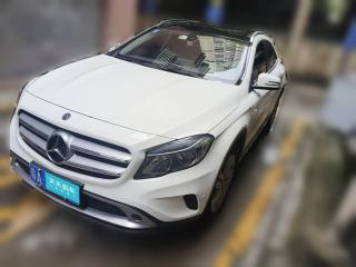 奔驰奔驰GLA2016款 GLA 200 动感型