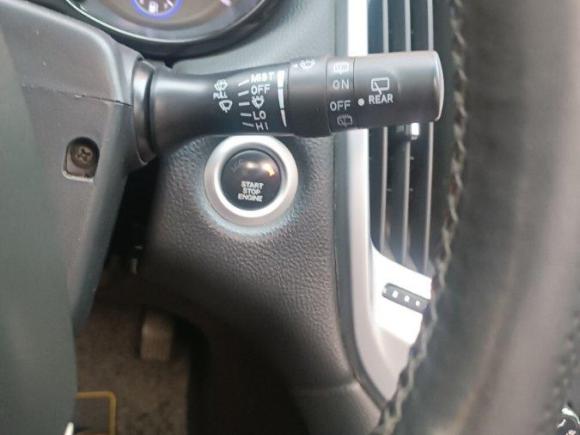 [西安·陕A] 二手江铃驭胜S3502013款 2.4T 自动四驱柴油超豪华版5座