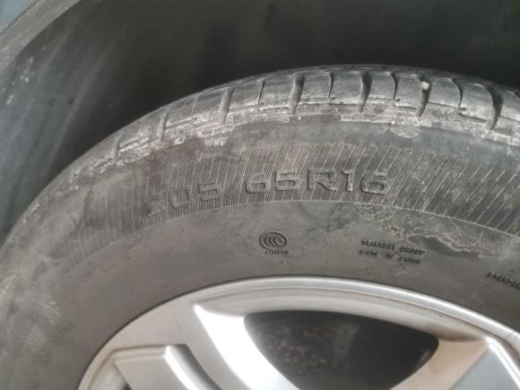 [广州·桂J] 二手五菱汽车五菱宏光PLUS2019款 1.5T 手动舒适型 7座