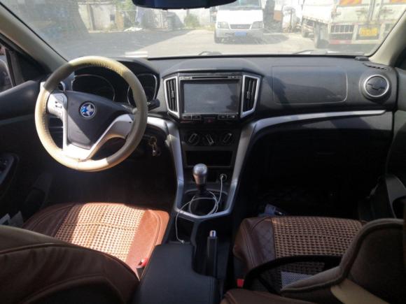 [上海·苏M] 二手启辰启辰T702015款 2.0L 手动睿趣版