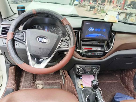 [台州·浙J] 二手一汽森雅R72016款 1.6L 手动智能型