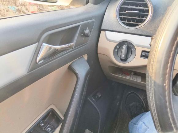 [上海·豫N] 二手大众捷达2013款 1.6L 手动舒适型