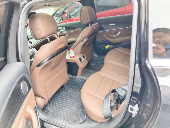 [苏州·苏U] 二手奔驰奔驰E级2020款 改款 E 300 L 运动时尚型