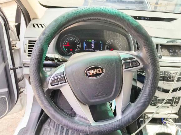 [南京·苏A] 二手比亚迪比亚迪e52016款 300 豪华型