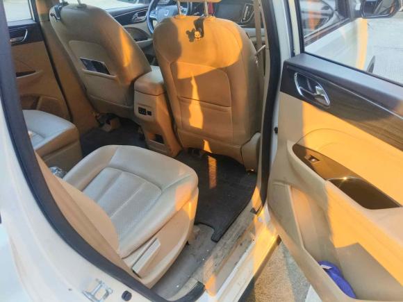 [嘉兴·豫D] 二手宝骏宝骏7302016款 1.5T 手动豪华型 7座