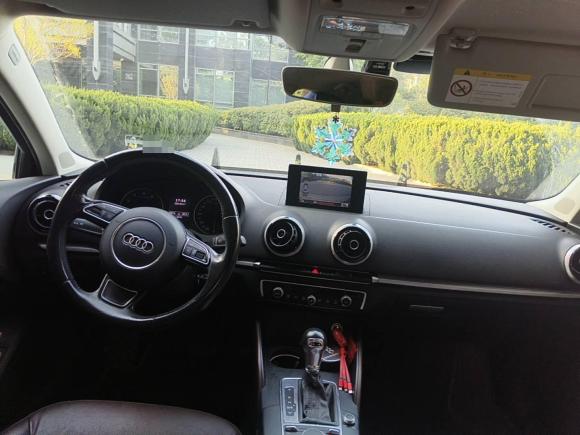 [济南·鲁A] 二手奥迪奥迪A32016款 Limousine 35 TFSI 风尚型