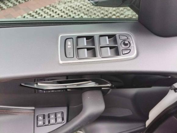 [南京·苏A] 二手捷豹捷豹F-PACE2016款 2.0T 两驱都市尊享版