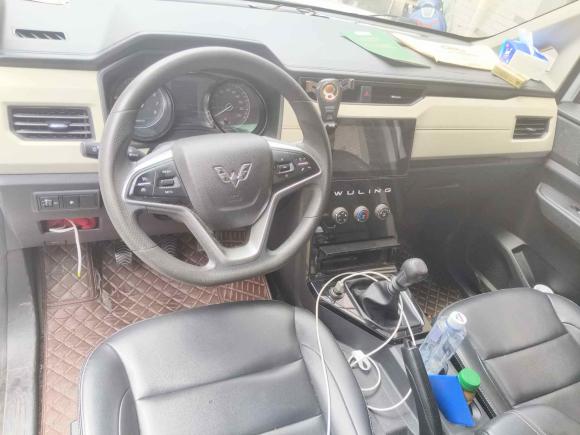 [南通·苏F] 二手五菱汽车五菱宏光PLUS2020款 1.5L 手动舒适型 7座