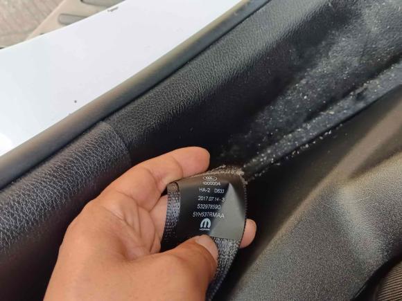 [苏州·苏E] 二手Jeep自由光2017款 2.4L 专业智能版