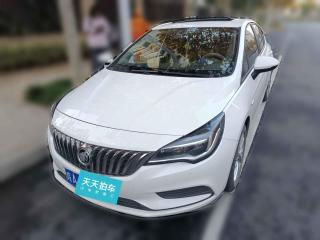 别克威朗2016款两厢15S自动进取型