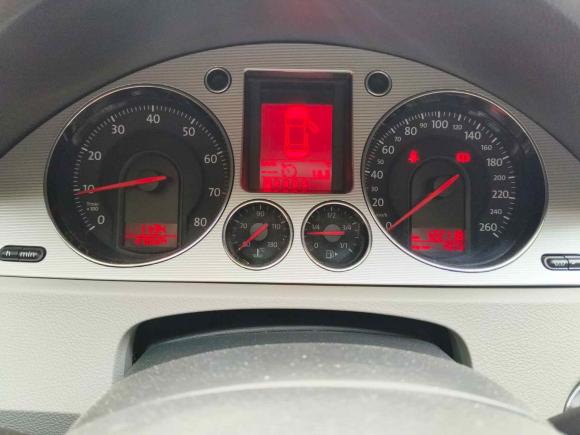 [北京·京N] 二手大众迈腾2011款 1.8TSI DSG豪华型