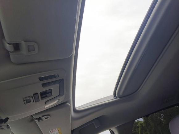 [上海·沪E] 二手丰田赛那SIENNA2023款 2.5L混动 豪华版