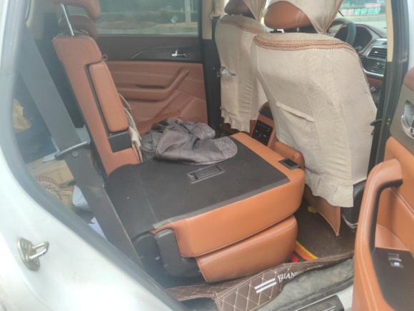 [南昌·赣A] 二手北汽幻速北汽幻速S72018款 1.5T 手动尊享型