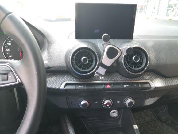 [深圳·粤B] 二手奥迪奥迪Q2L2018款 35 TFSI 上市专享版 国VI