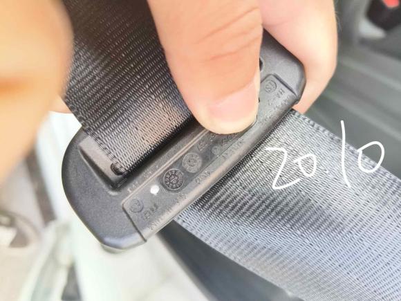 [武汉·鄂A] 二手奥迪奥迪A4L2020款 40 TFSI 豪华动感型