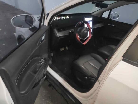 [济南·鲁A] 二手哪吒汽车哪吒V2021款 长续航娱乐版