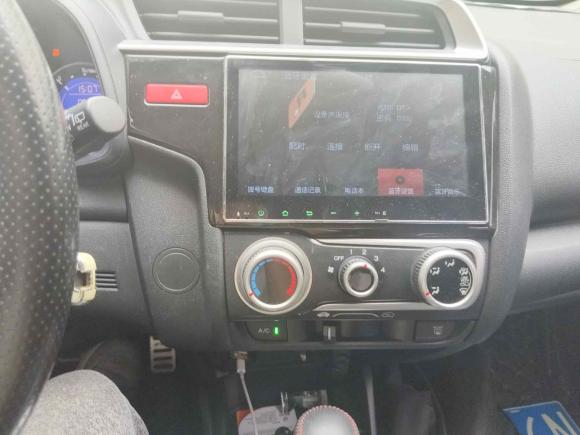 [南京·苏L] 二手本田飞度2016款 1.5L SES CVT时尚天窗版