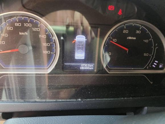 [常州·苏D] 二手依维柯依维柯褒迪2017款 3.0T尊享V36厢货中顶F1CE34818